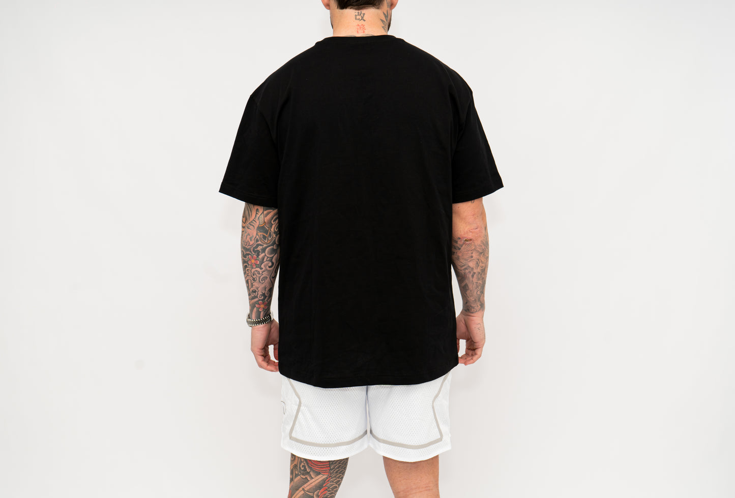 OVERSIZED BASELINE TEE - BLACK